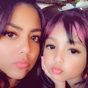 Meet your Posher, Sandy